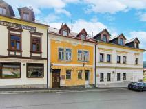 Prodej rodinného domu, Bečov nad Teplou, nám. 5. května, 240 m2