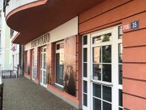 Prodej obchodního prostoru, Karlovy Vary, Zámecký vrch, 42 m2