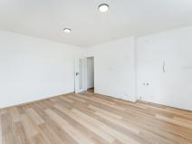 Prodej bytu 4+kk, Praha - Vokovice, Kladenská, 89 m2