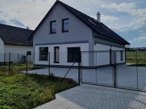 Prodej rodinného domu, Žatec, Žateckých letců, 156 m2