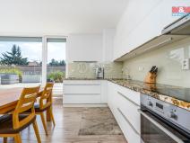 Prodej bytu 4+kk, Praha, Novostrašnická, 99 m2