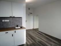 Prodej bytu 1+kk, Praha - Střížkov, Děčínská, 24 m2