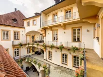 Pronájem kanceláře, Praha - Staré Město, Malé náměstí, 540 m2