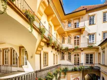 Pronájem kanceláře, Praha - Staré Město, Malé náměstí, 540 m2