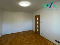 Prodej bytu 3+kk, Ostrov, Klínovecká, 64 m2