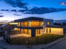 Prodej rodinného domu, Srch, Okrajová, 227 m2