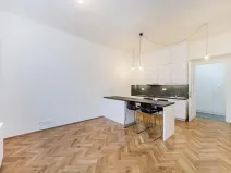 Pronájem bytu 2+kk, Praha - Vršovice, Na spojce, 55 m2