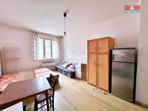 Pronájem bytu 1+kk, Praha - Nusle, Jaromírova, 26 m2