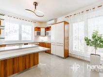 Prodej bytu 4+kk, Olomouc, Novosadský dvůr, 185 m2