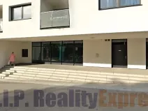 Prodej obchodního prostoru, Praha - Libeň, Spojovací, 94 m2