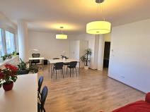 Prodej bytu 2+kk, Beroun - Beroun-Město, V Zahradách, 73 m2