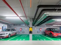Pronájem kanceláře, Praha - Libeň, Českomoravská, 1600 m2