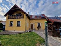 Prodej rodinného domu, Pištín, 300 m2