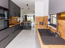 Prodej vily, Trogir, Chorvatsko, 237 m2