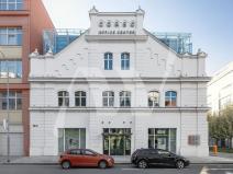 Pronájem kanceláře, Praha - Karlín, Křižíkova, 429 m2
