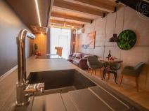 Prodej bytu 2+1, Praha - Vysočany, Kolbenova, 66 m2