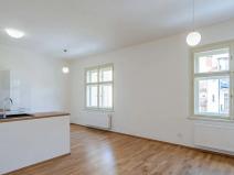 Pronájem bytu 2+kk, Praha - Nové Město, Mlynářská, 57 m2
