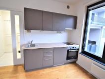 Prodej bytu 1+kk, Praha - Smíchov, Grafická, 30 m2