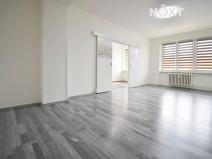 Pronájem bytu 3+1, Valtice, P. Bezruče, 71 m2