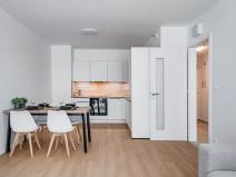 Pronájem bytu 2+kk, Praha - Vysočany, Hindlova, 52 m2