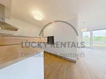 Pronájem bytu 4+kk, Praha - Střížkov, Lovosická, 95 m2