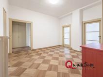 Pronájem bytu 3+1, Praha - Holešovice, Strojnická, 140 m2