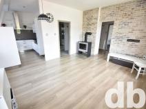 Pronájem bytu 2+kk, Karlovy Vary, Sokolovská, 57 m2
