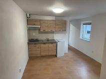 Pronájem bytu 1+kk, Brno, Mojmírovo náměstí, 21 m2