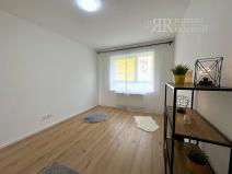 Prodej bytu 3+kk, Milovice, Spojovací, 45 m2