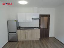 Pronájem bytu 1+kk, Plzeň, Slovanská, 28 m2