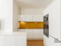 Pronájem bytu 2+kk, Praha - Holešovice, U smaltovny, 50 m2
