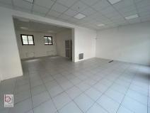 Pronájem obchodního prostoru, České Budějovice, Rudolfovská tř., 69 m2