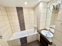 Pronájem bytu 2+1, České Budějovice, Puklicova, 72 m2