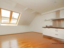 Pronájem bytu 3+kk, Praha - Vršovice, 28. pluku, 103 m2