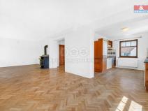 Pronájem rodinného domu, Liberec - Liberec XXX-Vratislavice nad Nisou, Leknínová, 150 m2
