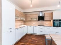 Prodej bytu 2+kk, Praha - Žižkov, Olšanská, 64 m2
