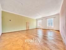 Pronájem kanceláře, Znojmo, Horní náměstí, 120 m2