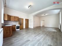 Pronájem bytu 3+kk, Karlovy Vary - Stará Role, Závodu míru, 74 m2