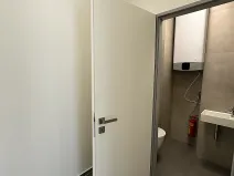 Pronájem obchodního prostoru, Praha - Vinohrady, Římská, 18 m2