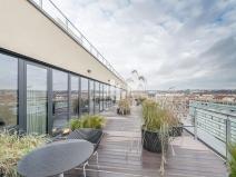 Pronájem kanceláře, Praha - Karlín, Pernerova, 595 m2