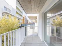 Pronájem bytu 1+kk, Praha - Karlín, Křižíkova, 28 m2