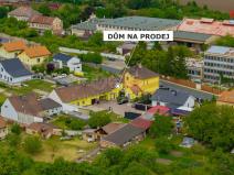 Prodej činžovního domu, Černčice, Husova, 732 m2