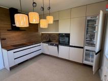 Prodej bytu 3+kk, Kopřivnice, Erbenova, 58 m2