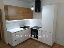Pronájem bytu 2+kk, Pardubice, Nerudova, 57 m2