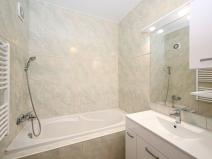 Prodej bytu 3+1, Praha - Modřany, Botevova, 74 m2
