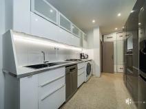 Pronájem bytu 4+kk, Praha - Karlín, U nádražní lávky, 115 m2