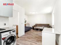 Pronájem bytu 1+kk, Kladno, Kordačova, 32 m2