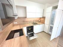 Pronájem bytu 2+kk, Praha - Zličín, Sazovická, 50 m2