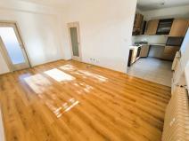 Pronájem bytu 2+1, Louny, Štefánikova, 56 m2