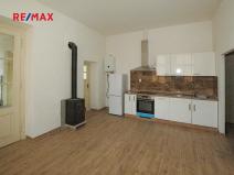 Prodej obchodního prostoru, Hostouň, Chodské náměstí, 499 m2